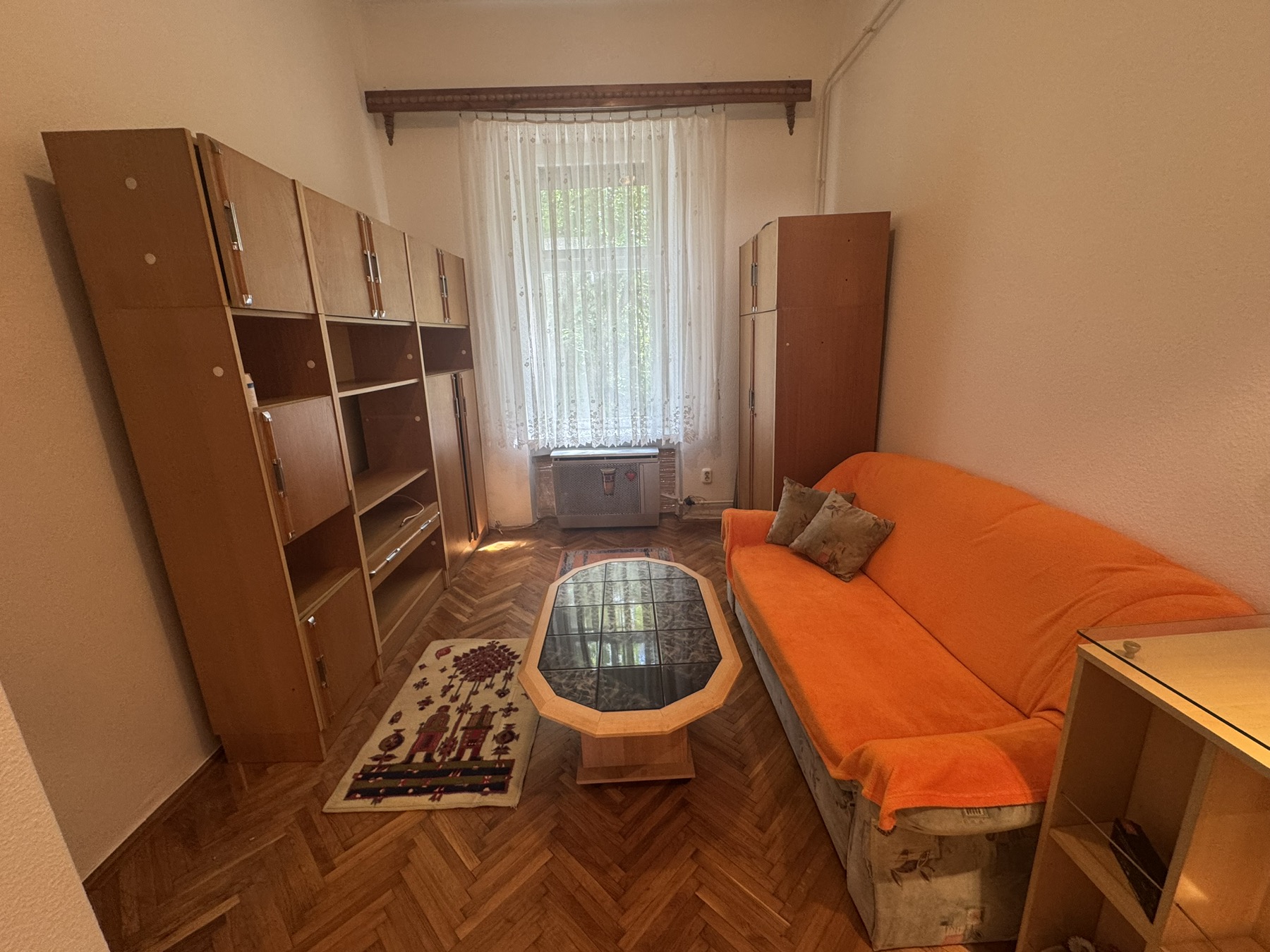 IMG-cdde50a7718c4a80cbe1ca617e19c689-V
